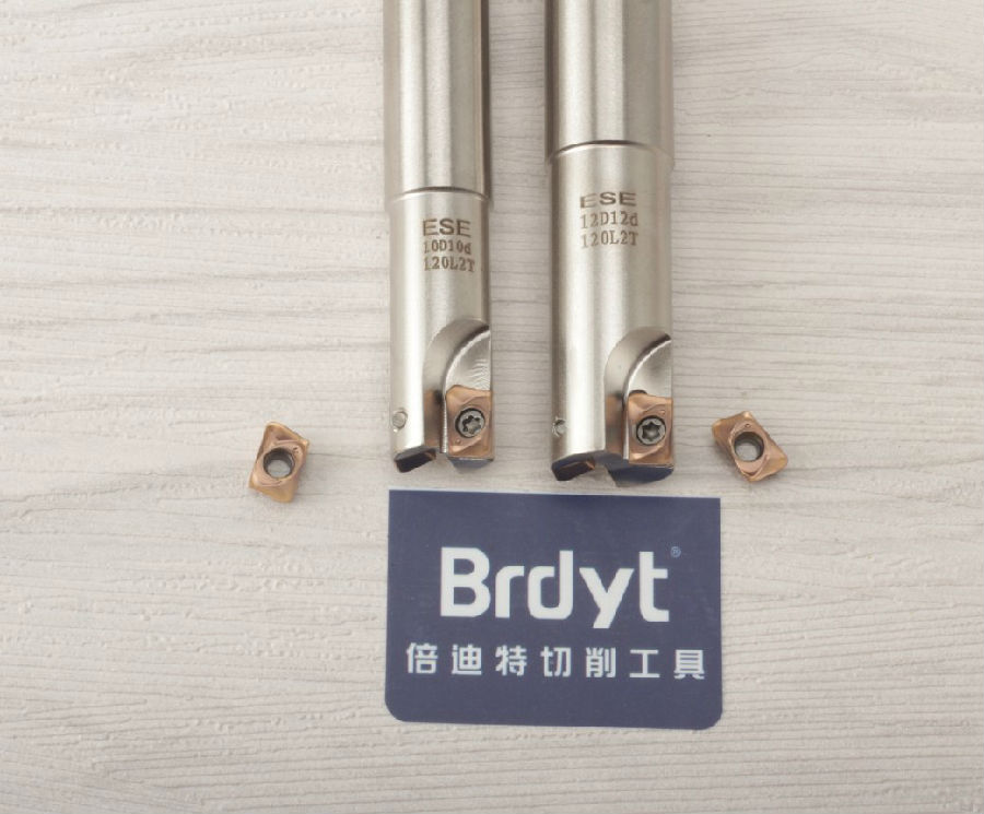 aead6dc59a5d098e50d24e9f4d86303.jpg 图片