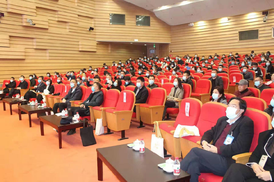 470838a9ce446084e68ec823b9174b8.jpg 图片